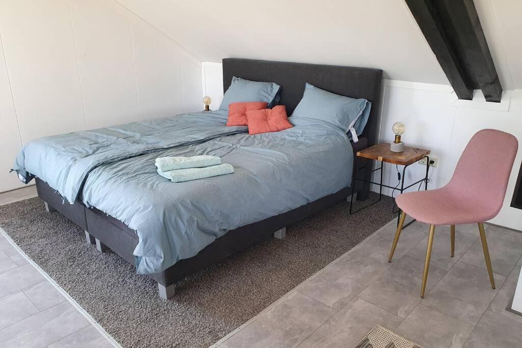Vrijstaand / Landelijk Appartement Met Uitzicht! De Wijk Eksteriør bilde