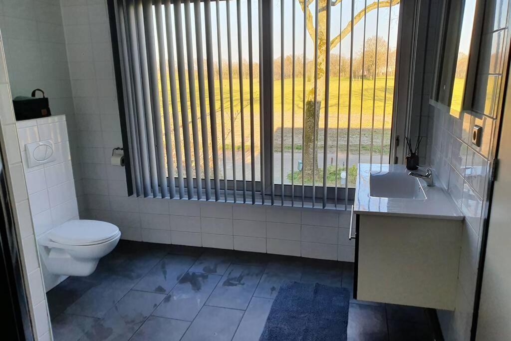 Vrijstaand / Landelijk Appartement Met Uitzicht! De Wijk Eksteriør bilde